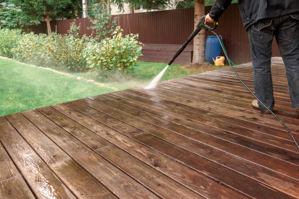 Best Pool Deck Cleaning  in Indian River Estates, FL